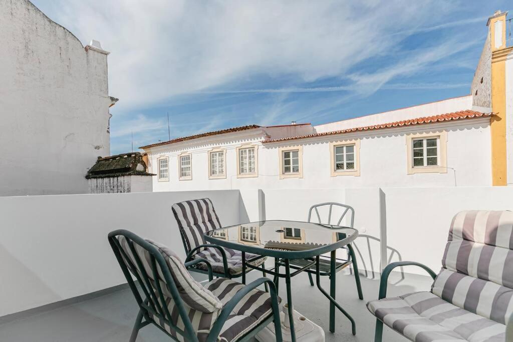 Home Near Evora'S Main Square With Private Terrace ภายนอก รูปภาพ